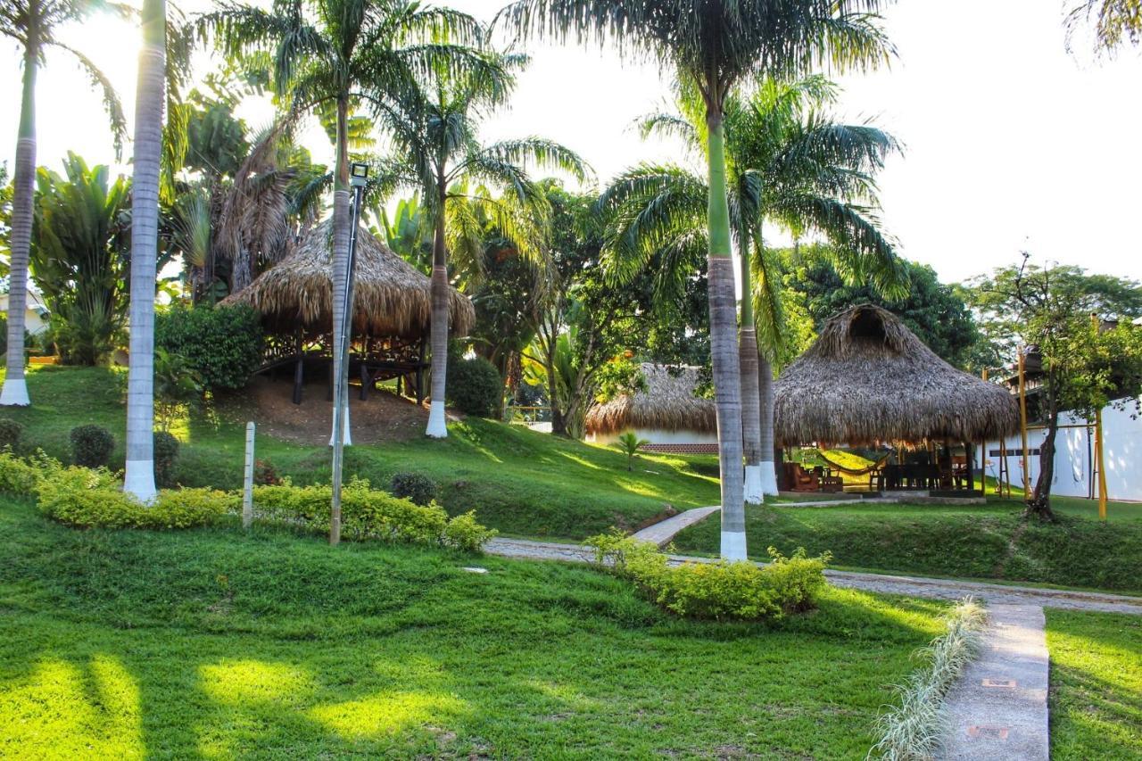 Hotel Camila 4*